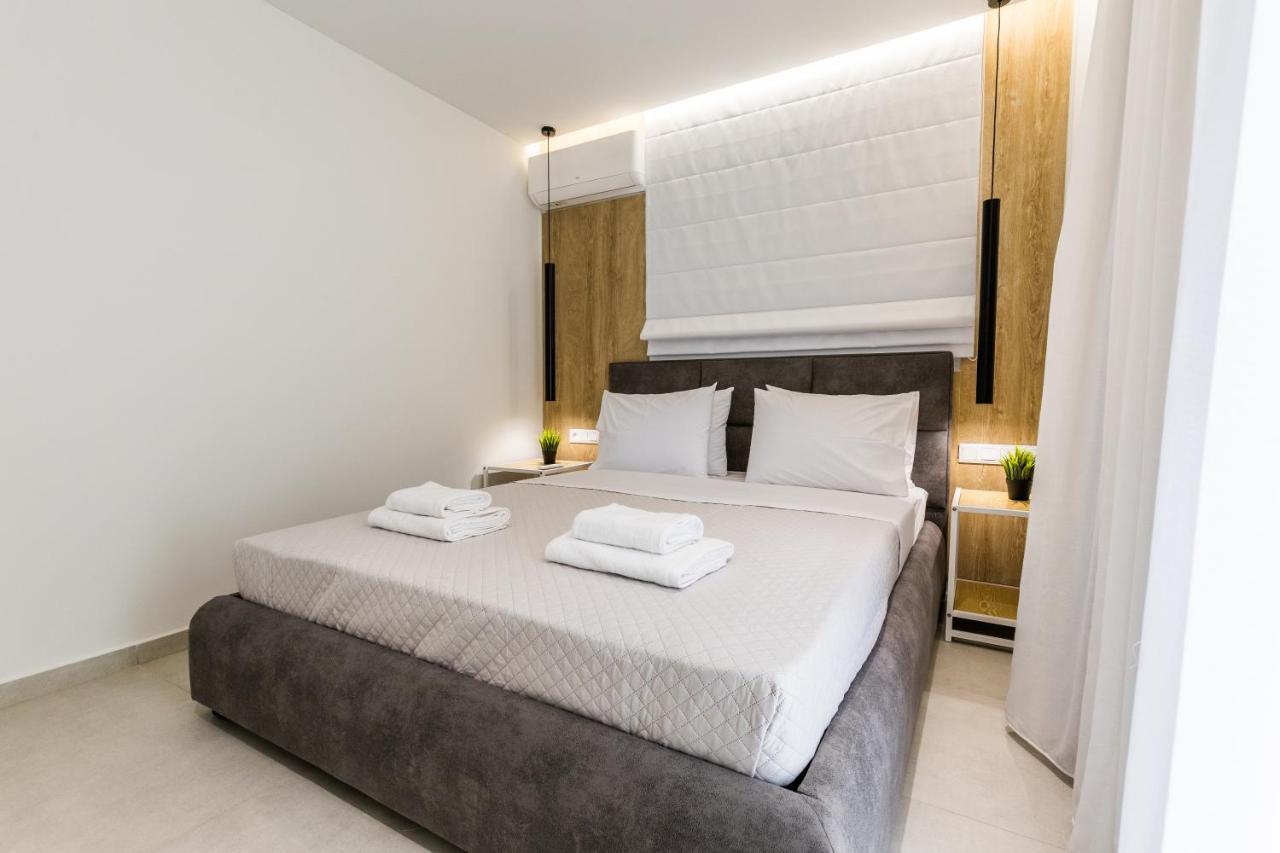 Vári Varkiza Luxury Suites By Raise מראה חיצוני תמונה