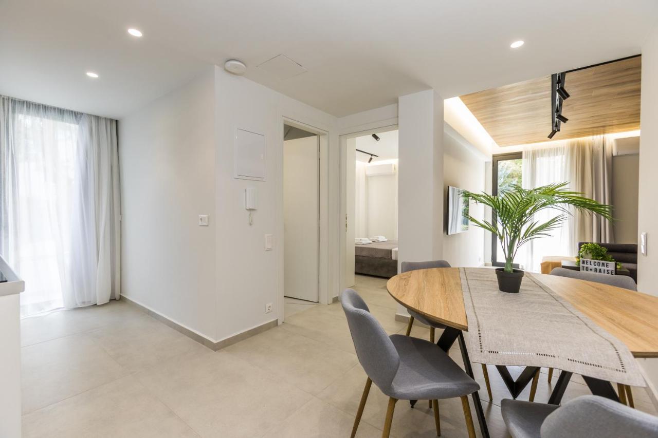 Vári Varkiza Luxury Suites By Raise מראה חיצוני תמונה