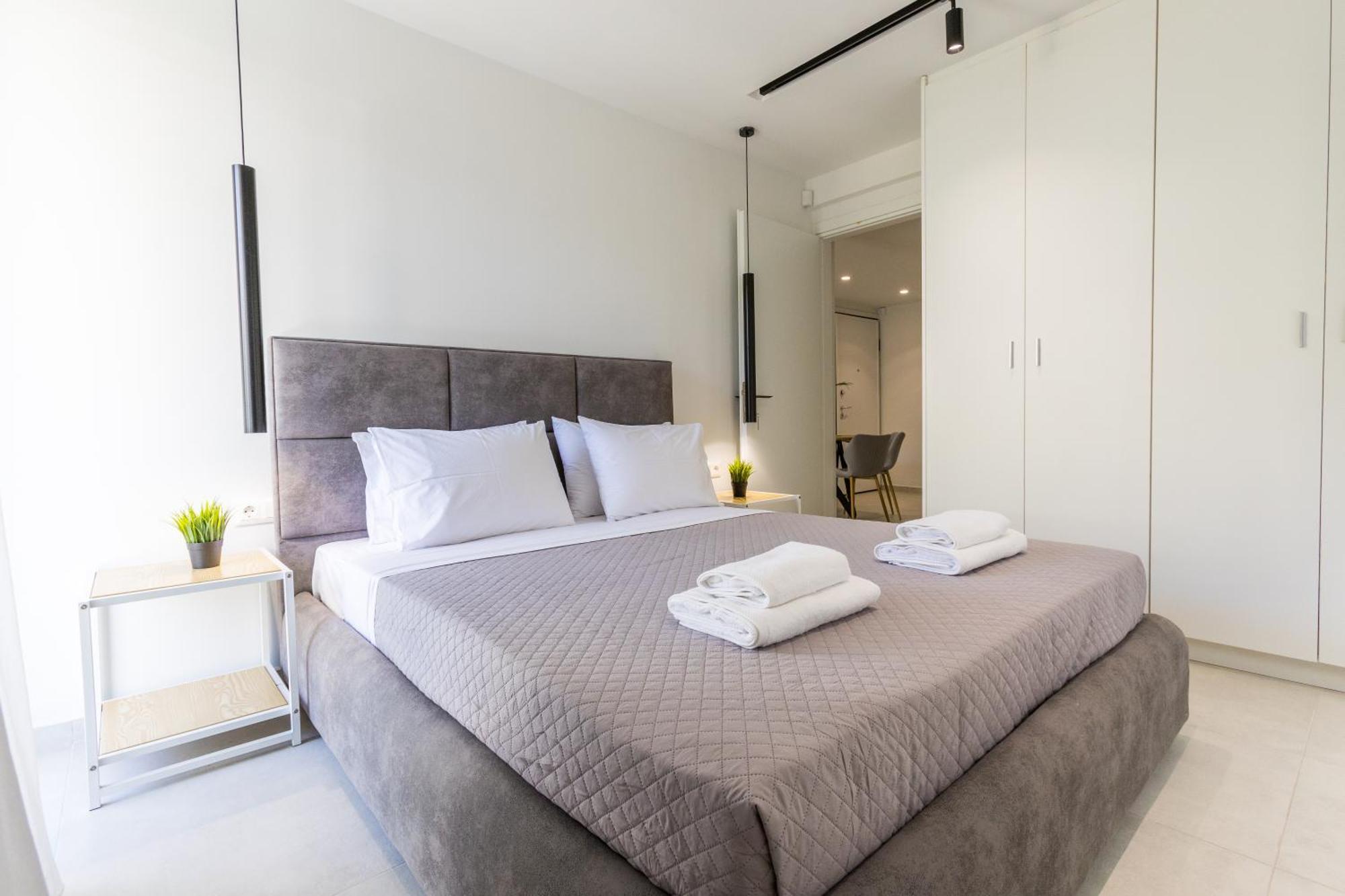 Vári Varkiza Luxury Suites By Raise מראה חיצוני תמונה